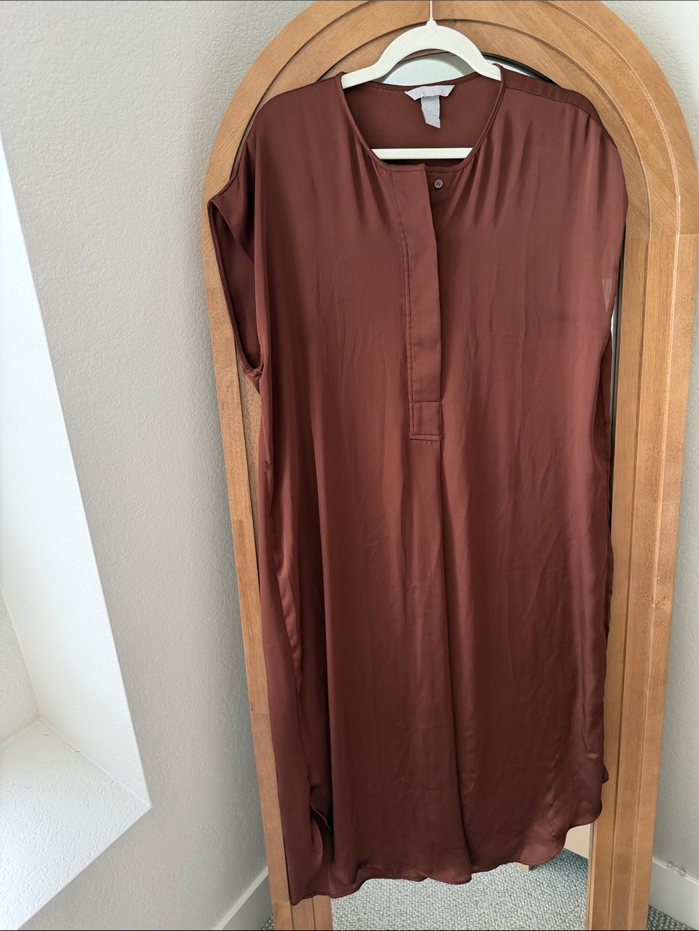 Womens Brown Satin Split-Neck Tunic Top
